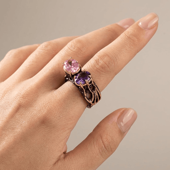 GOLD BLACK TWIN GEMSTONE RING