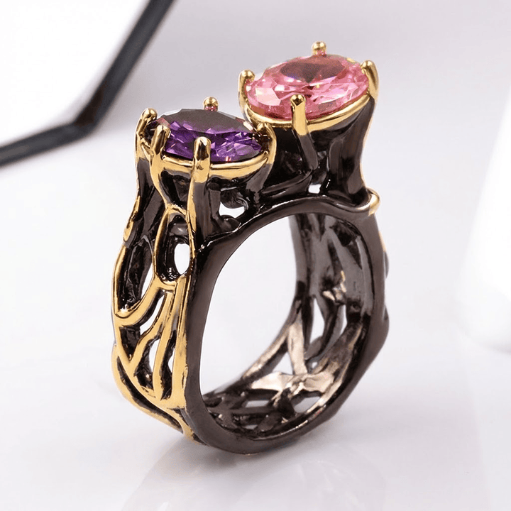 GOLD BLACK TWIN GEMSTONE RING