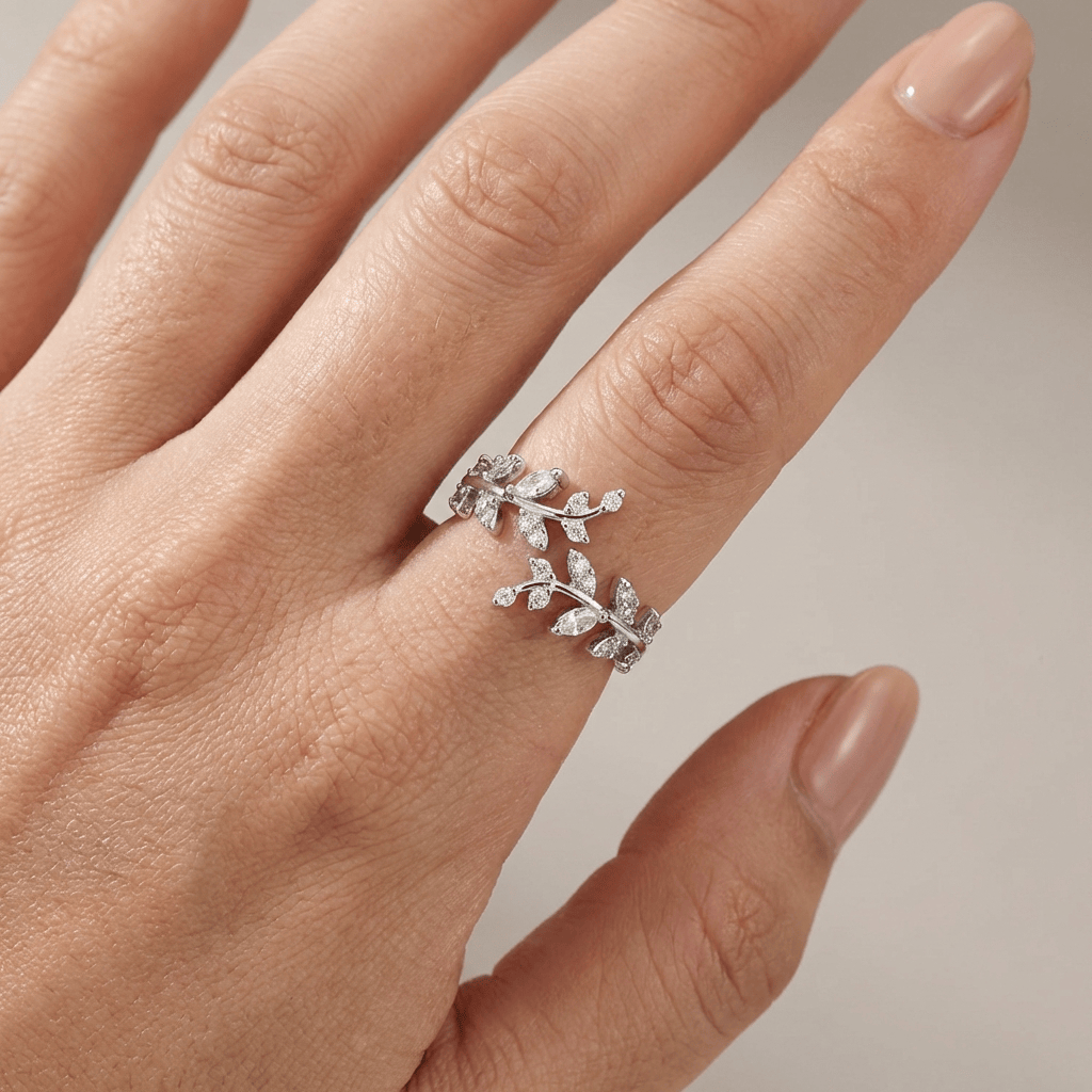 CRYSTAL LEAF VINE SILVER RING - (ADJUSTABLE)