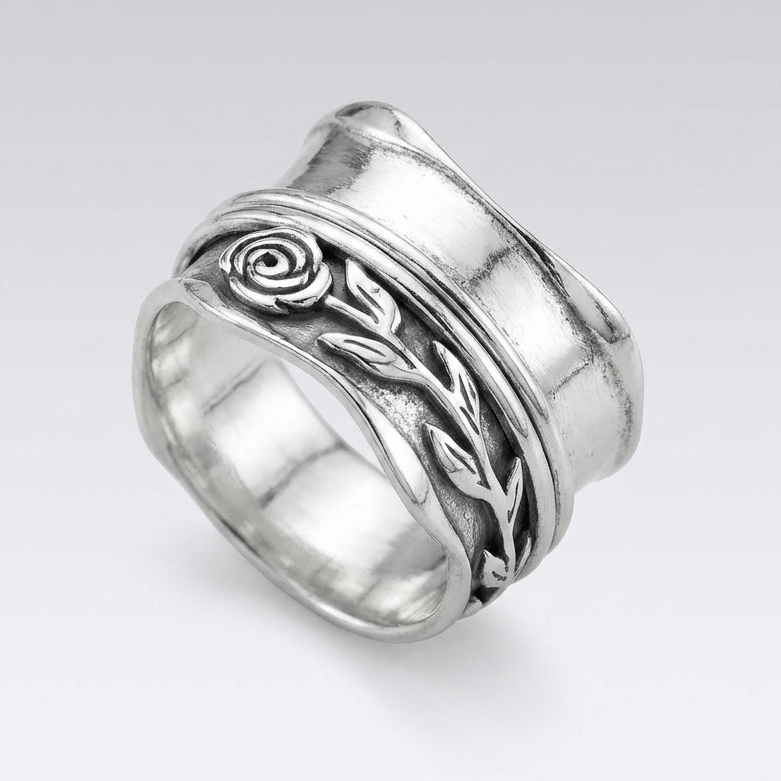 VINTAGE ROSE BAND RING