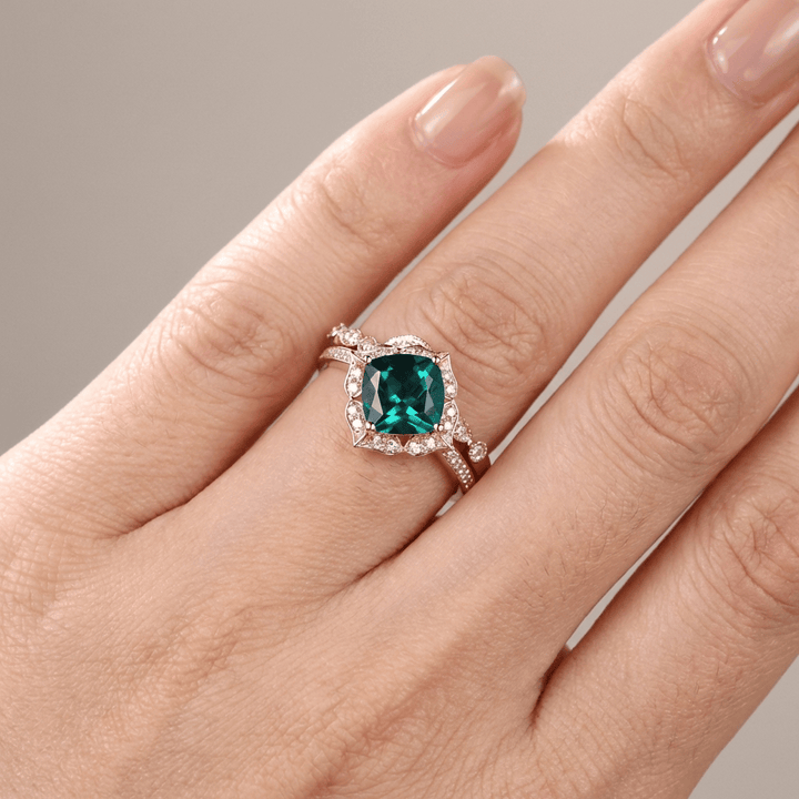 EMERALD ROSE GOLD HALO RING
